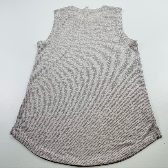 Athleta Top Women Size Small Round Neck sleeveless Slit on the sides lightweight - Picture 7 of 9